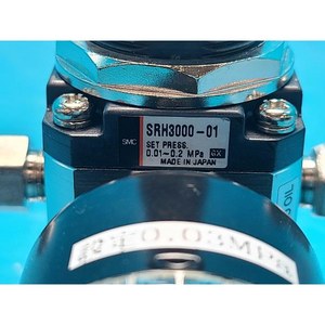Regulador de Gas de Alta Presión SMC SRH3000-01, Usado, Piezas de Equipos Legacy Semiconductor - Product Image 3