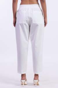 Pantalon droit en coton uni pour femme, taille haute élastique, motif floral, respirant, écologique, style vintage, idéal pour l'été (ODM) - Product Image 3