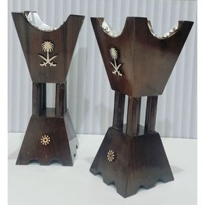 Quemador de incienso árabe de madera hecho a mano, quemador de incienso de sándalo con caligrafía árabe y soporte de diseño geométrico. - Product Image 4