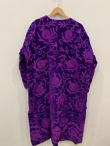 Chaqueta Blusón de Terciopelo Bordado para Mujer, 100% Algodón, Relleno con Patrón Floral, Reversible, Cuello en V, Manga Larga, Ropa de Invierno - Product Image 2