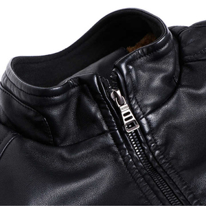 Chaqueta de Moto para Hombre, Negra, de Cuero Genuino, Impermeable, Ecológica, con Cuello Alto, Cierre de Cremallera, Color Sólido, Resistente al Viento, Corte Ajustado - Product Image 4
