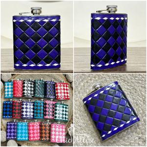 2026 Elegante Botella de Alcohol de Lujo Portátil de Cuero Genuino de Vaca con Patrón a Cuadros y Botella de Bolsillo Personalizada - Product Image 1