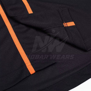 Camiseta de béisbol para hombre, tela cómoda, ajuste ideal para entrenamiento y uso en el día del partido, con diseño duradero y estilo moderno. - Product Image 5