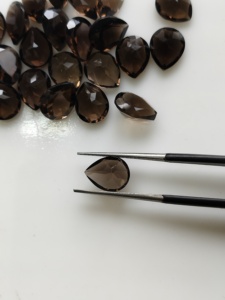Cuarzo Ahumado Natural 10x8MM Corte Pera, Gema Suelta de la Mejor Calidad para la Fabricación de Joyas - Product Image 2