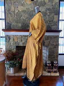 Robe Kaftan en Rayonne Shibori Bleach Tie Dye Style Japonais Grande Taille pour la Plage et les Loisirs - Product Image 3