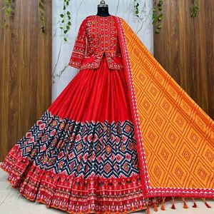 Conjunto de Lehenga Premium de Algodón Muselina con Estampado Digital y Bordado de Espejo Real, Elegante y de Alta Calidad, con Dupatta, para Navratri, de Royal Export - Product Image 6
