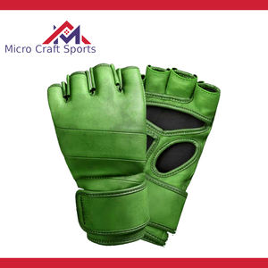 Gants de boxe MMA professionnels en cuir PU, logo personnalisé, fermeture antidérapante, sangle de poignet réglable, équipement de boxe de haute qualité - Product Image 4