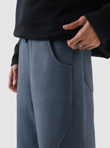 Pantalones Deportivos Cargo Personalizables para Hombre, Transpirables y de Calidad Premium, con Bolsillo con Cremallera para un Entrenamiento Cómodo en el Gimnasio - Product Image 4