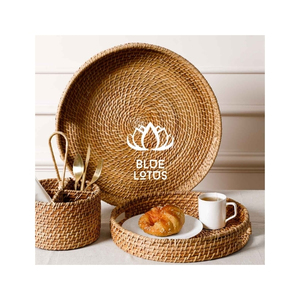 Plateau en rotin le plus vendu, matériau écologique pour le service du thé et la présentation des aliments, avec un design bohème durable et pliable - Product Image 1