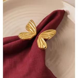 Elegante Anillo de Servilleta Metálico para Decoración de Bodas, Mesas de Recepción, Decoración de Comedor y Presentación de Eventos - Product Image 2