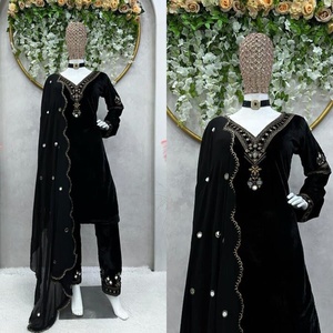 HILO TERCIOPELO FANTÁSTICO CON ESPEJO TRABAJO FONDO SUPERIOR CON DUPATTA NEGRO - Product Image 1