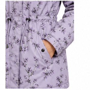 Chaqueta Impermeable de Alto Rendimiento para Mujer con Tecnología Resistente al Viento y Diseño con Capucha Elegante para Actividades al Aire Libre - Product Image 5