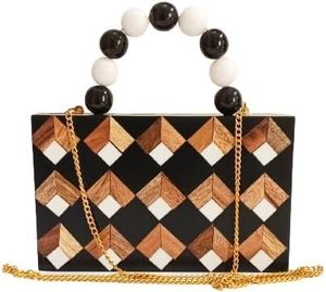 Bolso de mano con asa de perlas de resina y cadena dorada para el hombro, ideal para bodas, bailes de graduación y banquetes, con textura de madera. - Product Image 1