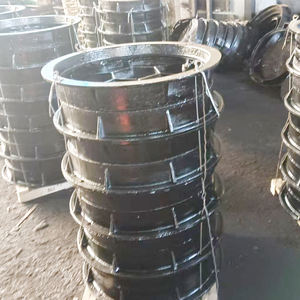 <span class=keywords><strong>Trappe</strong></span> <span class=keywords><strong>en</strong></span> <span class=keywords><strong>fonte</strong></span> Type léger Couvercle <span class=keywords><strong>de</strong></span> trou d'homme <span class=keywords><strong>en</strong></span> <span class=keywords><strong>fonte</strong></span> ductile B125 Street Iron EN124 Plaque <span class=keywords><strong>de</strong></span> couverture <span class=keywords><strong>en</strong></span> GGG500-7 Couvercle utilitaire et verrouillage - Product Image 5