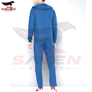 Ensemble de survêtement sportif pour homme, personnalisable avec logo, en polyester respirant, idéal pour la gym, le fitness et la course à pied - Product Image 2