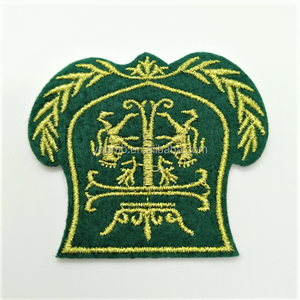 Écusson brodé Ciel étoilé et Montagne, fait main, circulaire, à coudre sur vêtements et sacs, logo personnalisé, vente en gros, direct usine - Product Image 5