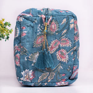 Trousse de Maquillage Matelassée Grande en Coton Imprimé à la Main, Portable, Organisateur, Pochette Cadeau pour Demoiselle d'Honneur, Lavable et Imprimée - Product Image 4