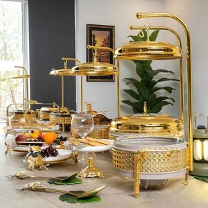 ถาดอุ่นอาหารบุฟเฟ่ต์พรีเมียม ชุบทอง พร้อมฝาปิด ทำจากสแตนเลส เหมาะสำหรับโรงแรม บ้าน งานจัดเลี้ยง และงานจัดโต๊ะอาหาร - Product Image 1