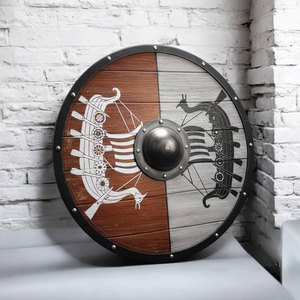 Bouclier en bois de style viking traditionnel, design nordique rond, fait main, pour costume historique et décoration murale - Product Image 5