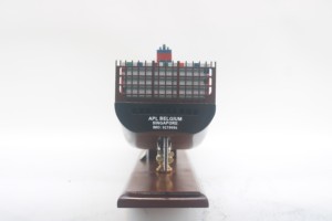 Modèle de navire en bois peint à la main APL CONTAINER SHIP - Thème nautique pour collectionneurs et cadeaux d'affaires - Product Image 6