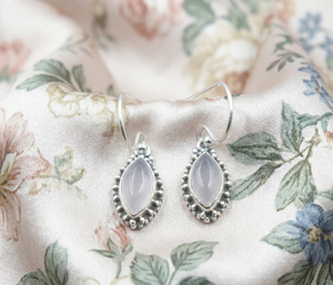Pendientes Colgantes de Plata de Ley 925 con Cuarzo Rosa Natural, Hechos a Mano, Estilo Boho, para Mujer, Regalo para Ella - Product Image 1
