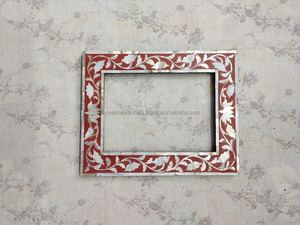 Cadre photo en métal et cristal incrusté d'os, fait à la main en Inde, taille personnalisable - Product Image 4