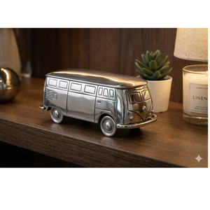 Modelo de Autocaravana Metálica Hecha a Mano Más Vendida con Diseño Realista, Ideal para Decoración de Mesa, Estante e Interiores, en Venta - Product Image 1
