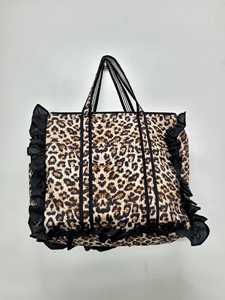 Bolso de Mano de Algodón con Estampado Floral Bohemio de Jaif Textiles, con Dos Asas y Cierre Abierto, Hecho en Rajasthan - Product Image 2