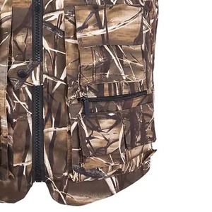 Nouvel arrivage : Gilet de chasse pour homme sur mesure, fabriqué au Pakistan, au meilleur prix, pour la forêt. - Product Image 5