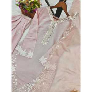 Beau costume pour femme avec fil à broder et travail de séquence - Product Image 6