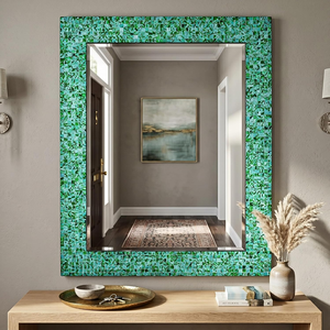 Espejo de Pared Rectangular de Mosaico Verde Esmeralda Hecho a Mano con Marco de Azulejos de Vidrio Texturizado, Espejo Decorativo de Lujo - Product Image 1
