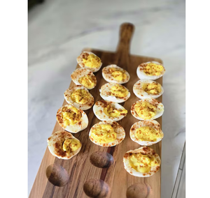Porta Huevos de Madera de Primera Calidad con 12 Compartimentos para Huevos Rellenos, Bandeja para Servir, Hecho a Mano - Product Image 2