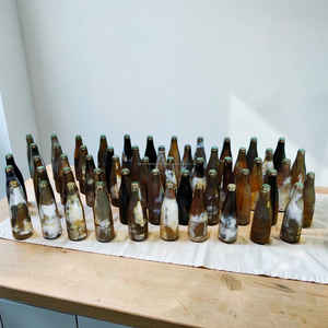 Botella para beber de cuerno de buey vikingo pulido de primera calidad con tapa metálica, frasco rústico hecho a mano al mejor precio - Product Image 2