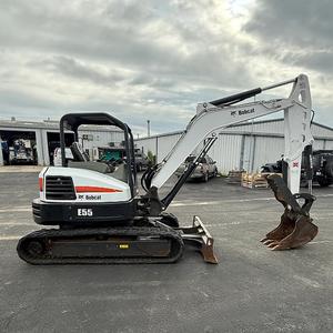 Excavatrice sur chenilles professionnelle Bobcat E55, machine mobile avec commande PLC intelligente, moteur robuste, vérin hydraulique puissant. - Product Image 3