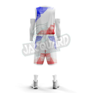 Camisetas y Pantalones Cortos de Baloncesto Hechos a Medida con Materiales Frescos de Primera Calidad, Ropa Deportiva de Fútbol 100% Poliéster, Hechos en Pakistán - Product Image 4