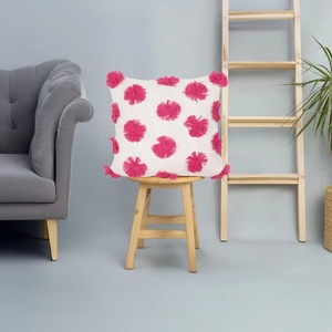 Housse de coussin carrée à fermeture éclair, 100% coton, tuftée à la main, texture brodée, moderne, ivoire rose, personnalisable, avec bordure à franges - Product Image 1