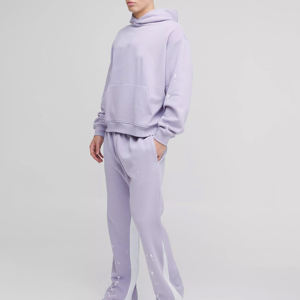 Nouvel ensemble de survêtement en coton uni avec sweat à capuche et pantalon de jogging évasé pour le fitness - Product Image 1