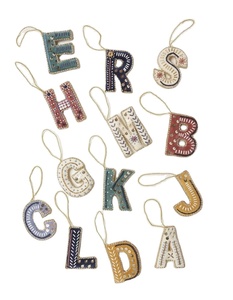 Luxe élégant artisanat perlé Alphabet broderie charme et porte-clés avec choix élégant personnalisation mignon Style de l'Inde - Product Image 1