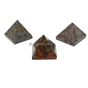 La más exigente Orgone genuino fengshui Flor verde Turmalina Pirámides Pirámide de piedra de cristal - Product Image 2