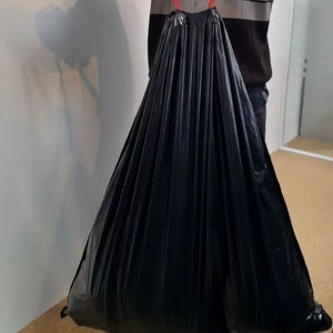 Bolsas de Basura Negras Extra Gruesas y Resistentes, con Sellado Firme, para Contratistas, Bolsas de Basura Industriales, Fábrica ODM en Vietnam - Product Image 2