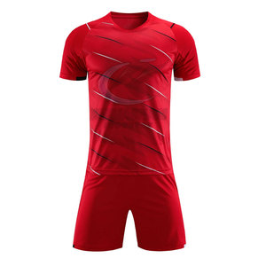 Maillot de football personnalisé pour adultes en polyester respirant et à séchage rapide, service OEM, uniforme de football de haute qualité - Product Image 2