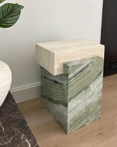Table de Chevet Moderne en Pierre Naturelle, Marbre de Luxe, Travertin Vert, Faite à la Main, Écologique, pour Salon, Anniversaire - Product Image 1