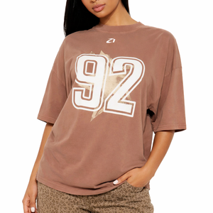 Maillot de football personnalisé en polyester pour femme, T-shirt graphique oversize en coton, streetwear décontracté, coupe ample, imprimé, vente en gros OEM - Product Image 1