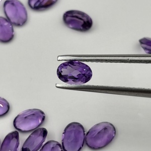 Ametyste africaine naturelle (qualité A) taille ovale 6x4mm, pierre précieuse polie en vrac - Product Image 1