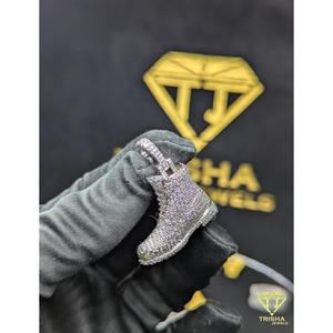 จี้รองเท้าบูทประดับเพชรโมอิสซาไนต์ VVS เงินแท้ 925 สไตล์ฮิปฮอป จาก Trisha Jewels - Product Image 5