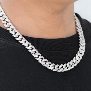 สร้อยคอแฟชั่นฮิปฮอปแบบ Cuban Link เงินแท้ 925 ประดับโมอิสซาไนต์ ได้รับการรับรองจาก GRA - Product Image 4