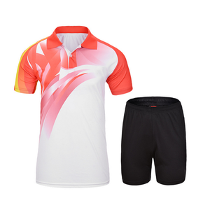 T-shirts et shorts de tennis personnalisés pour femmes, vêtements de tennis respirants en polyester sublimé, uniformes de badminton pour hommes - Product Image 1