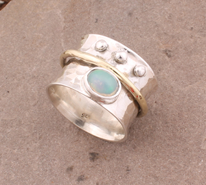 แหวนเงินแท้ 925 ประดับโอปอลธรรมชาติ ทรงวงแหวน สำหรับผู้หญิงและผู้ชาย เหมาะสำหรับงานแต่งงานและงานหมั้น - Product Image 3