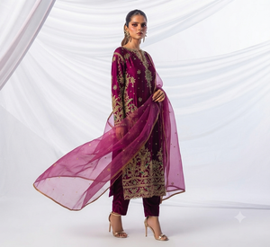 STAR IMPEX Elegante Salwar Kameez Morado Bordado de Seda de Secado Rápido para Mujer, Traje Tradicional de Boda con Dupatta de Red Larga hasta el Suelo - Product Image 2
