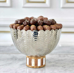 Bol à chocolat élégant en acier inoxydable durable, design martelé, couleur argent, style glamour, fait main, pour dattes du Ramadan, collations, fruits - Product Image 1